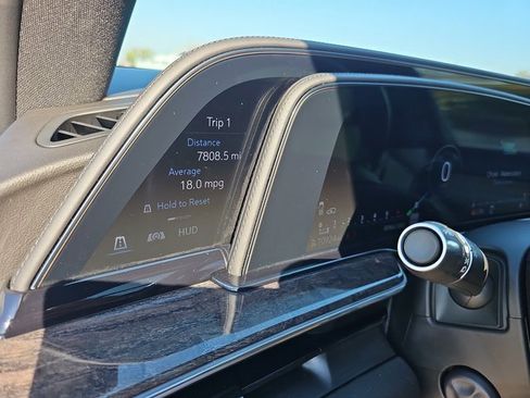 Used 2021 Cadillac Escalade Premium Luxury w/ Driver Assist Tech Package image 23