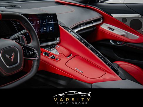 Used 2025 Chevrolet Corvette Stingray Preferred Cpe w/ Z51 Performance Package image 9