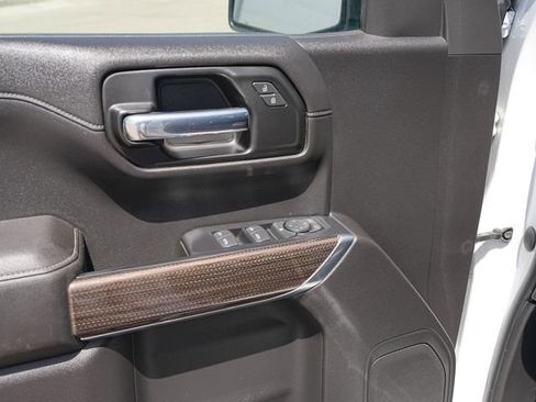 Used 2021 Chevrolet Silverado 1500 LT AWD/4WD image 26