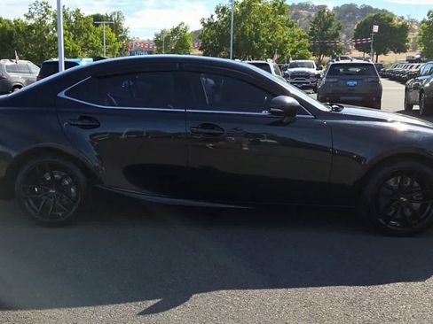 Used 2017 Lexus IS 300 AWD w/ Navigation System Package image 9