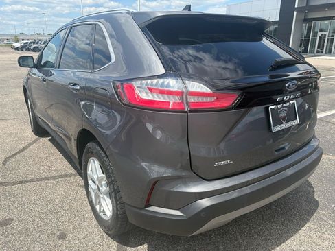 Used 2022 Ford Edge SEL w/ Convenience Package AWD/4WD image 3
