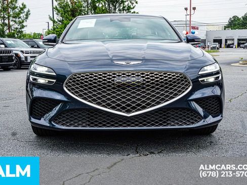 Used 2025 Genesis G70 2.5T RWD image 10