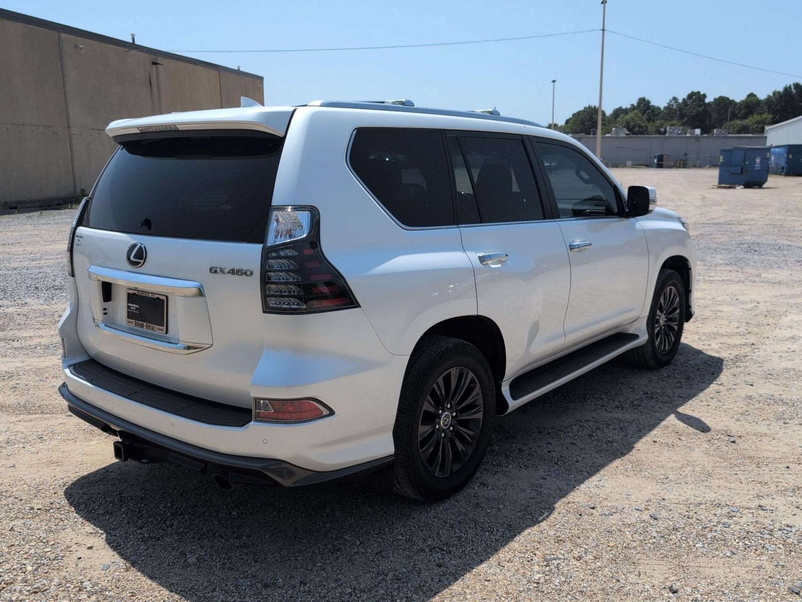 Used 2023 Lexus GX 460 Luxury w/ Sport Design Package AWD/4WD image 6