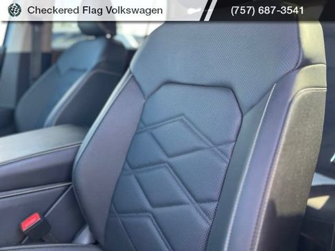 Used 2026 Volkswagen Atlas SE AWD/4WD image 21