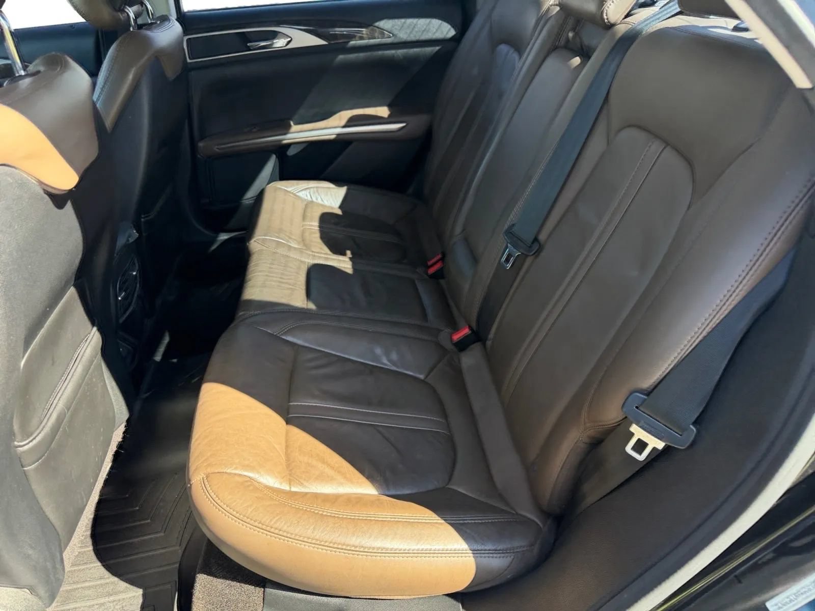 Used 2015 Lincoln MKZ Hybrid w/ Equipment Group 201A Select FWD image 15