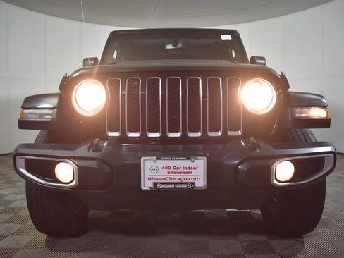 Used 2023 Jeep Gladiator Overland image 36