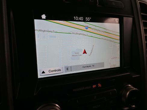 Used 2018 Ford F150 Raptor w/ Equipment Group 802A Luxury image 19