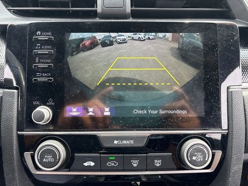 Used 2020 Honda Civic Sport image 21