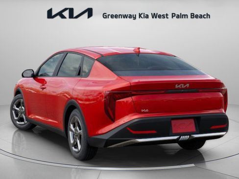 New 2026 Kia K4 LXS image 5