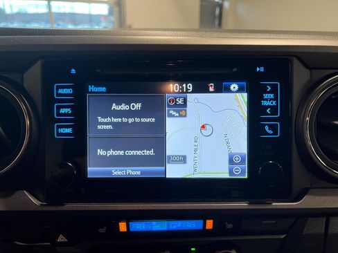 Used 2017 Toyota Tacoma TRD Pro image 17