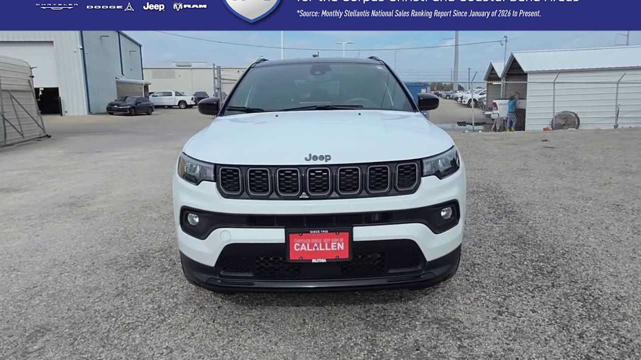 Used 2024 Jeep Compass Latitude w/ Altitude Special Edition AWD/4WD image 3