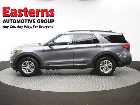 Used 2023 Ford Explorer XLT w/ Equipment Group 202A AWD/4WD image 59