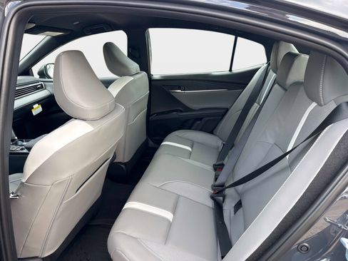 New 2026 Toyota Camry SE FWD image 13