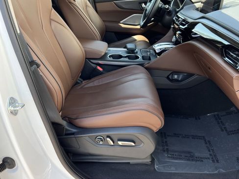 Certified 2023 Acura MDX SH-AWD w/ Advance Package image 30