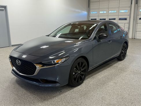 Used 2024 MAZDA MAZDA3 s image 8