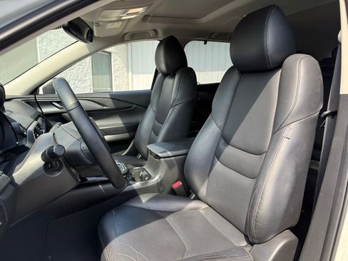 Used 2022 MAZDA CX-9 Touring w/ Touring Premium Package image 7