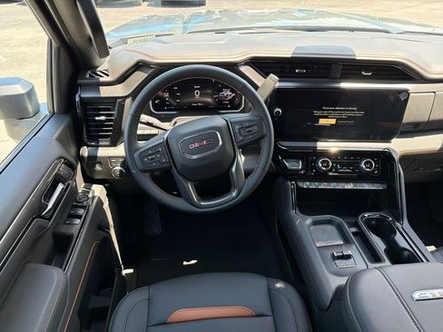 New 2026 GMC Sierra 2500 AT4 w/ AT4 Premium Plus Package AWD/4WD image 16