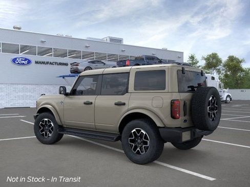 New 2026 Ford Bronco Outer Banks AWD/4WD image 4