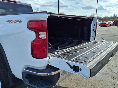 Used 2024 Chevrolet Silverado 2500 W/T w/ WT Fleet Convenience Package image 24