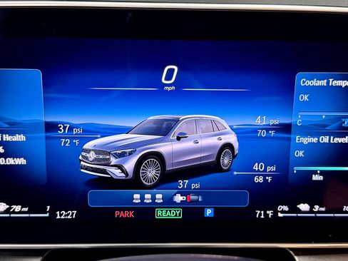 Used 2026 Mercedes-Benz GLC 350e 4MATIC image 29