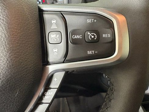 Used 2025 RAM 1500 Big Horn image 24