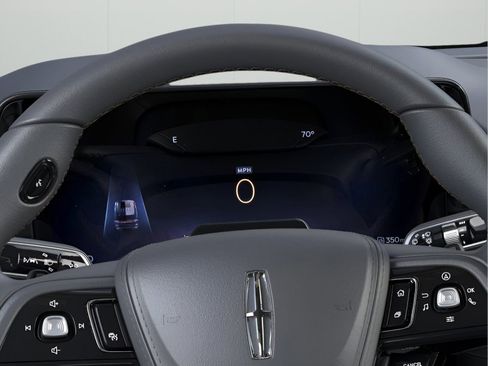 New 2025 Lincoln Aviator 2WD w/ Jet Appearance Package image 13