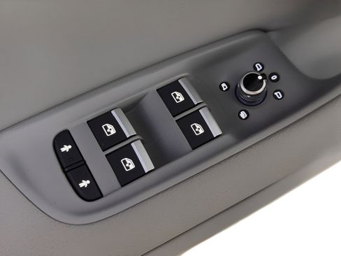 Used 2019 Audi Q7 2.0T Premium Plus w/ Premium Plus Package image 15