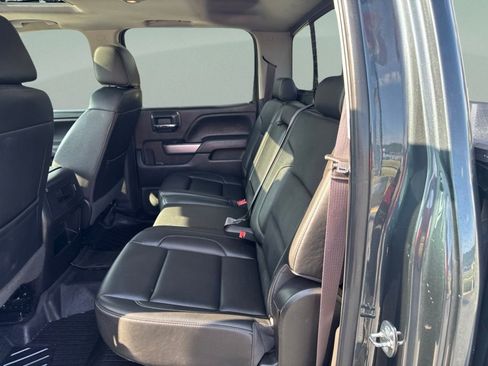Used 2017 Chevrolet Silverado 1500 LTZ Z71 w/ LTZ Plus Package AWD/4WD image 11