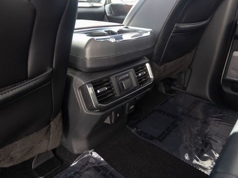 Used 2023 Ford F150 Lariat w/ Equipment Group 502A High AWD/4WD image 21