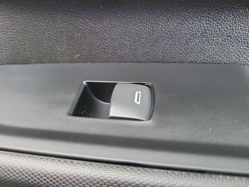 Used 2025 GMC Sierra 3500 Pro w/ 1SA Pro Safety Plus Package image 28