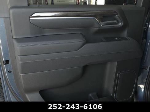 Used 2025 Chevrolet Silverado 2500 LT AWD/4WD image 30