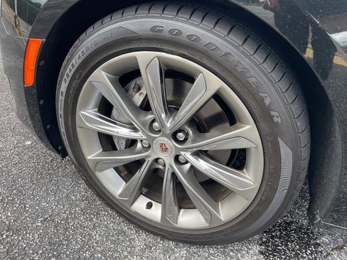 Used 2013 Cadillac XTS FWD image 9