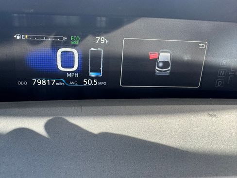 Used 2021 Toyota Prius Prime LE FWD image 17