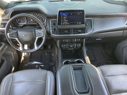 Used 2021 Chevrolet Suburban Z71 w/ Z71 Off-Road Package image 14