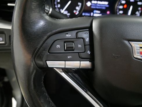 Used 2023 Cadillac XT6 Premium Luxury w/ Technology Package AWD/4WD image 27