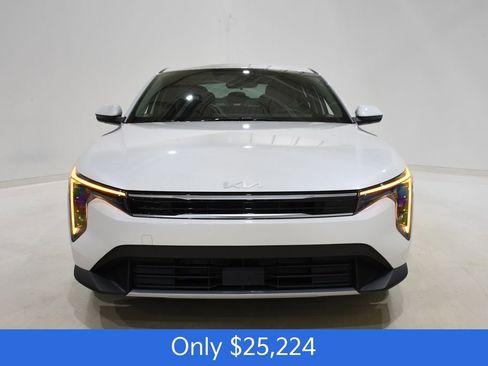 New 2026 Kia K4 EX image 2