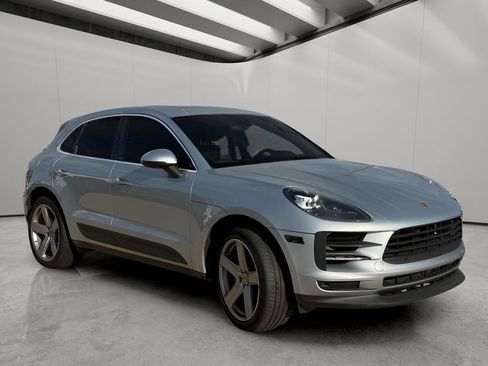 Used 2019 Porsche Macan S AWD/4WD image 7