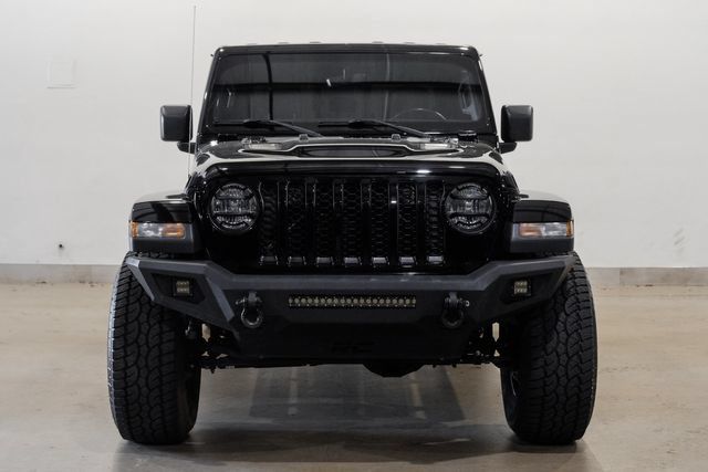 Used 2021 Jeep Gladiator Overland w/ Popular Equipment Package AWD/4WD image 2