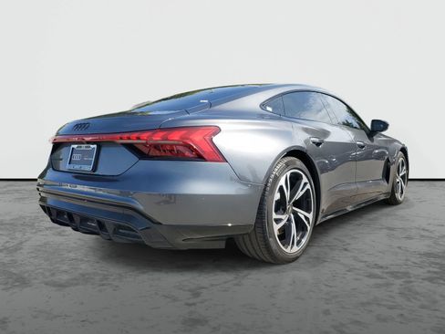 Used 2022 Audi e-tron GT Premium Plus w/ Performance Package image 4