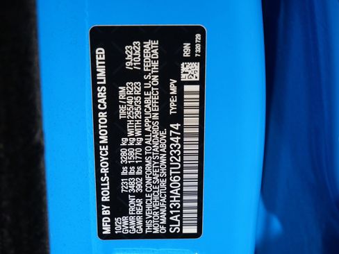 Used 2026 Rolls-Royce Cullinan image 35