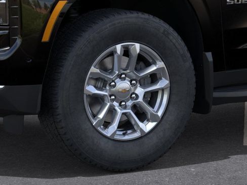 New 2026 Chevrolet Suburban LT w/ Comfort Package AWD/4WD image 9