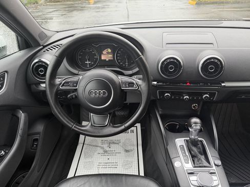 Used 2016 Audi A3 e-tron Premium w/ Audi MMI Navigation Plus image 17