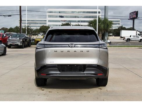 Used 2025 Nissan Murano Platinum image 5