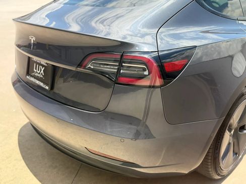 Used 2021 Tesla Model 3 Standard Range Plus RWD image 8