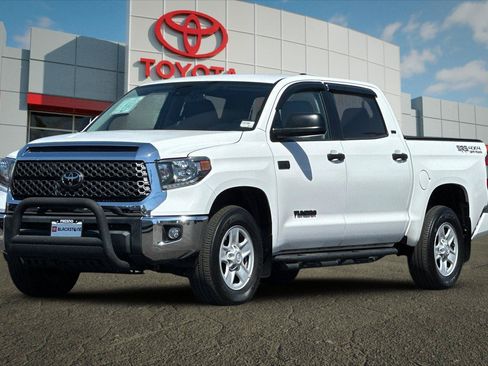Certified 2021 Toyota Tundra SR5 AWD/4WD image 7