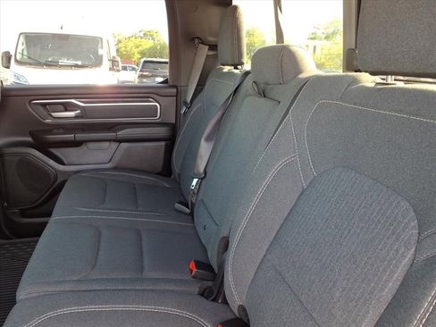 Used 2022 RAM 1500 Big Horn AWD/4WD image 12
