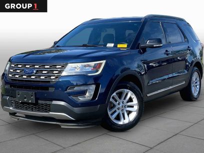 Used 2017 Ford Explorer XLT w/ Equipment Group 202A