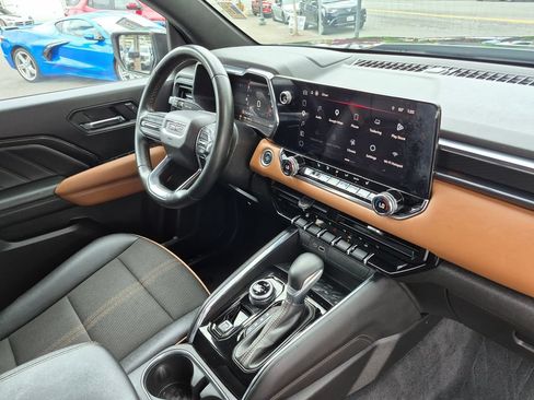 Used 2023 GMC Canyon AT4 AWD/4WD image 12