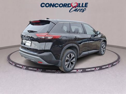 Certified 2023 Nissan Rogue SV AWD/4WD image 7