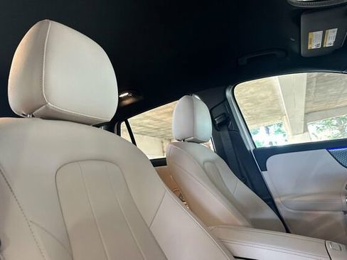 Certified 2025 Mercedes-Benz GLA 250 image 20